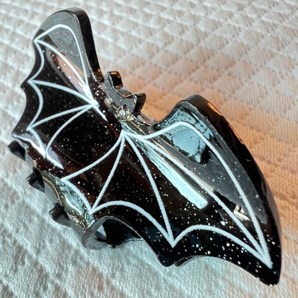 Glitter Bat Hair Clip Black New - Picture 3 of 5